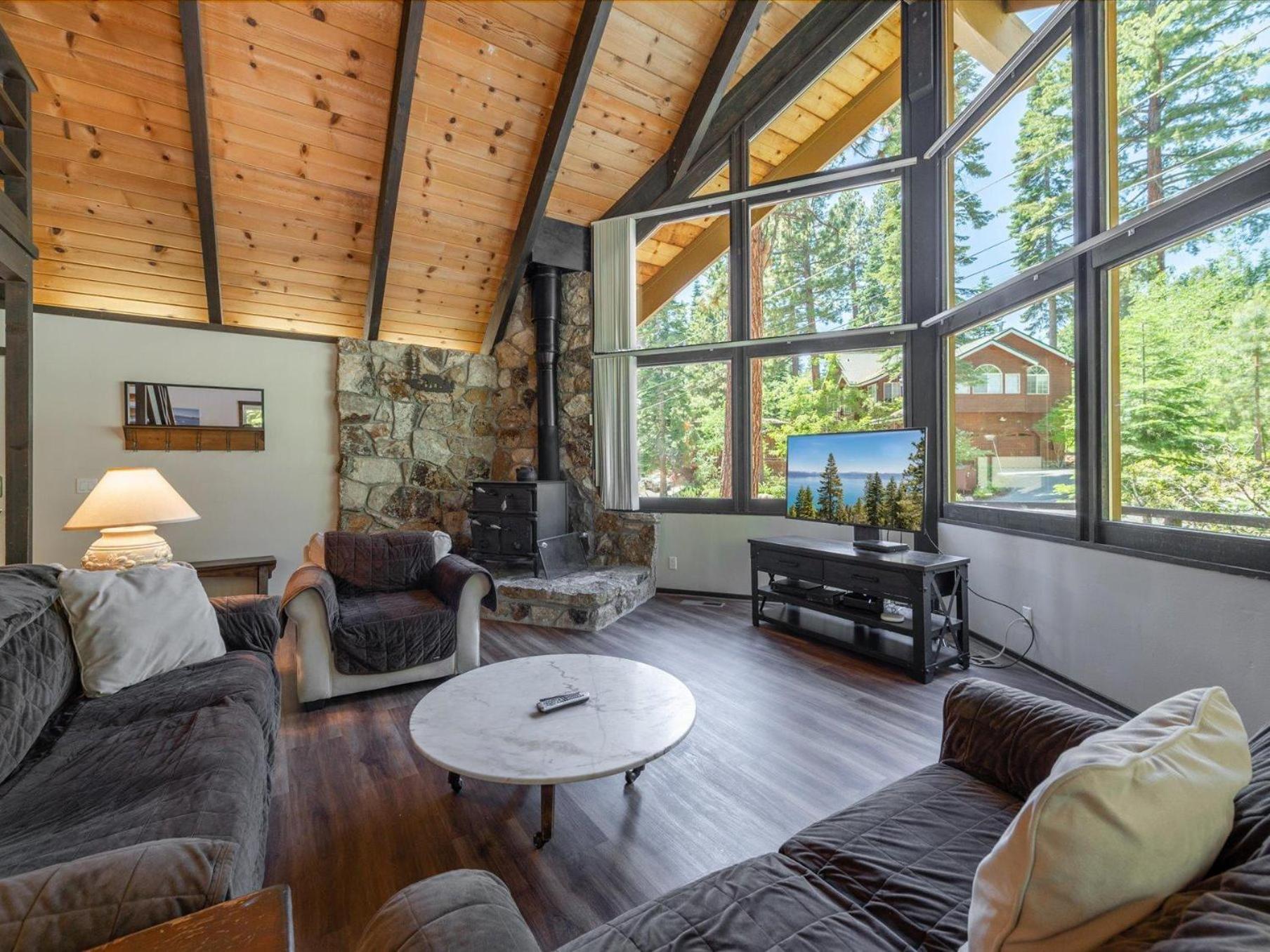 Holiday home Rim Drive Lookout Tahoe Vista